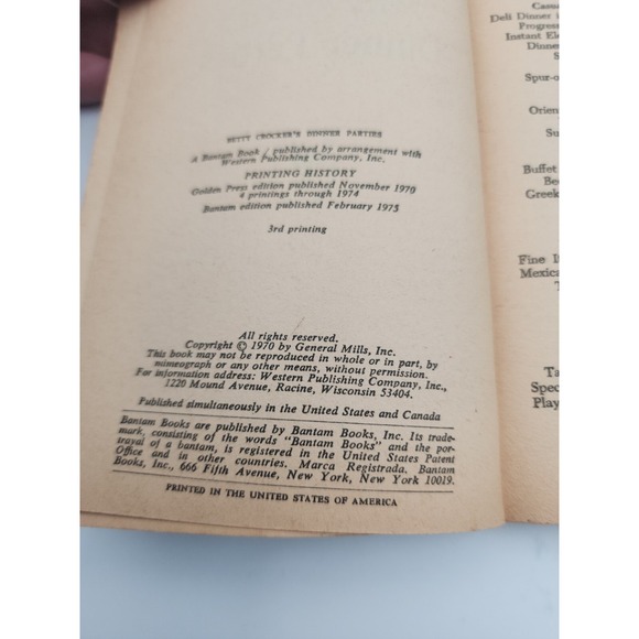 Vintage 1975 Betty Crocker's Dinner Parties Cookbook Special Edition Paperback‎ - Picture 5 of 6